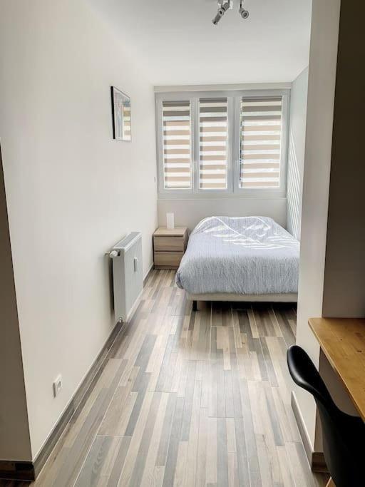 Le Jeanne Apartment Compiegne Exterior photo